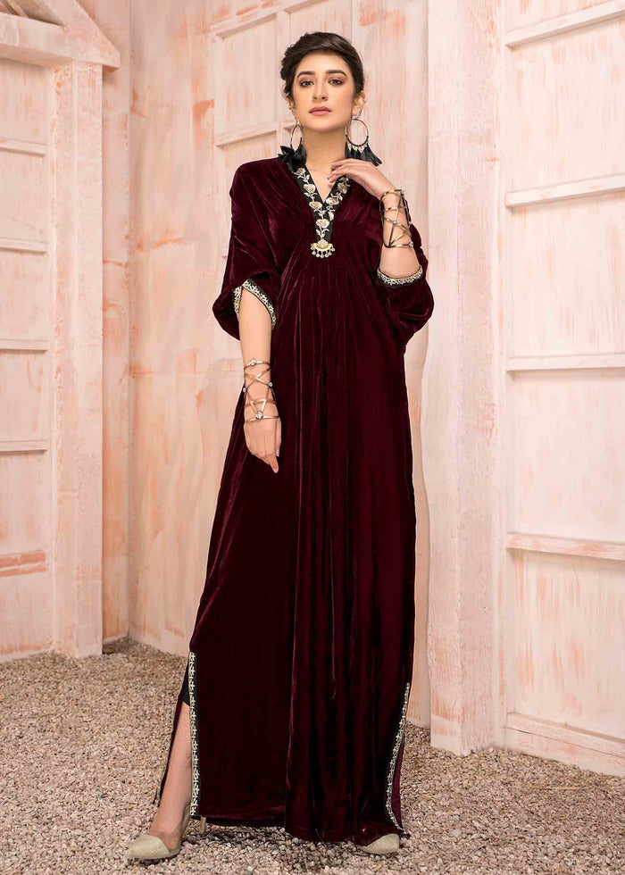 MAROON KAFTAN UY Collection MAROON KAFTAN UY Collection