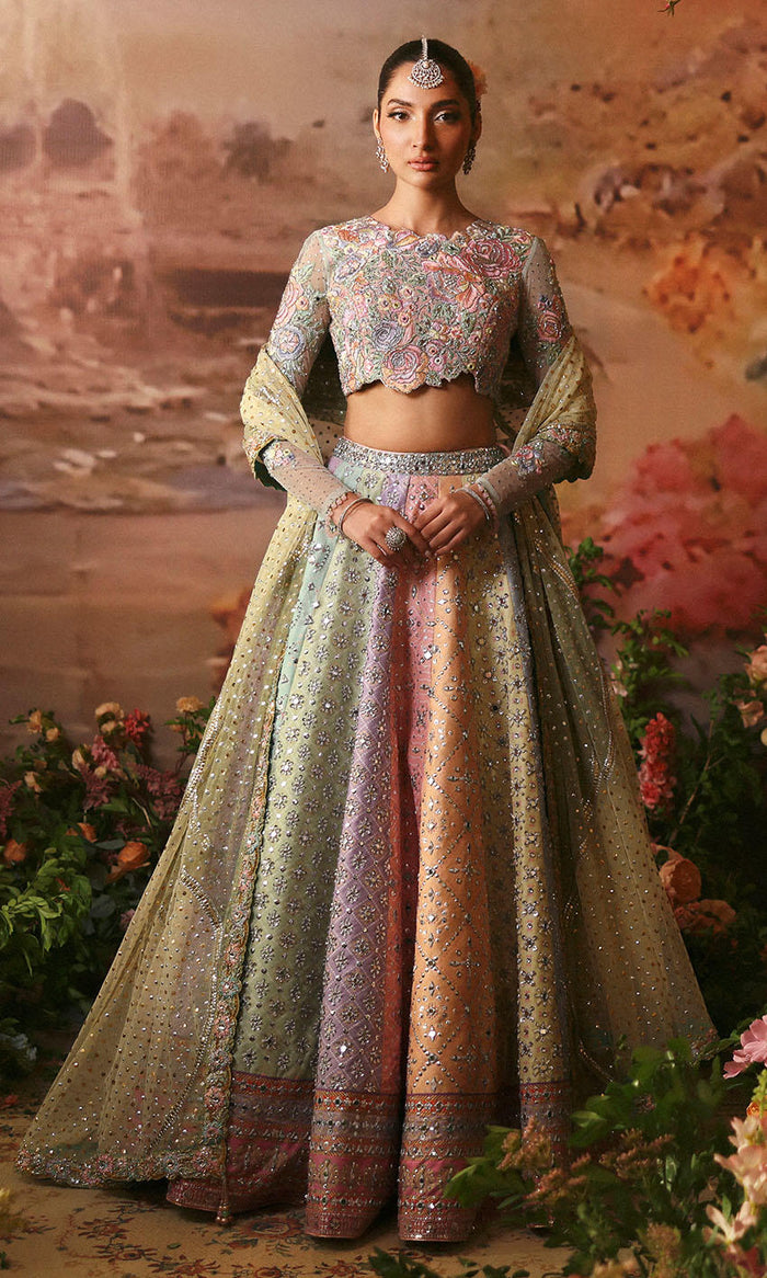 Fairytale Lehenga Choli by Nomi Ansari – Bridal Pakistani Designer Dress