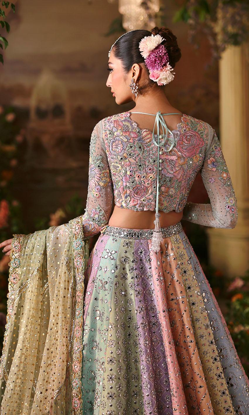 Fairytale Lehenga Choli by Nomi Ansari – Bridal Pakistani Designer Dress
