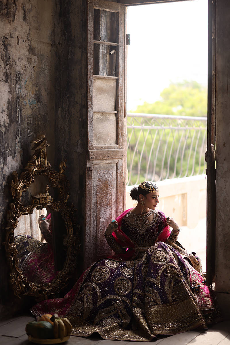 Malika Jaan Pakistani Mehndi Lehenga choli