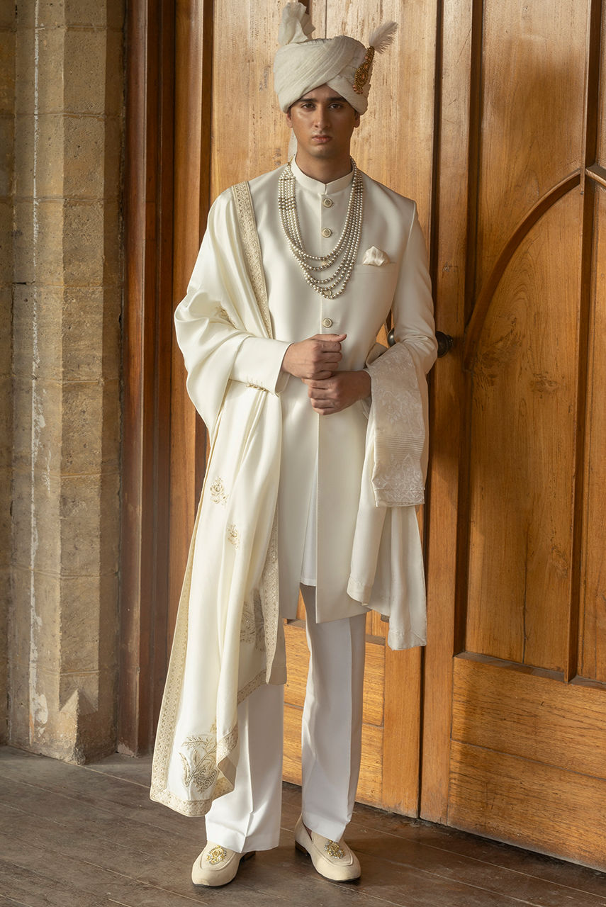Classic – Ivory Tailored Sherwani