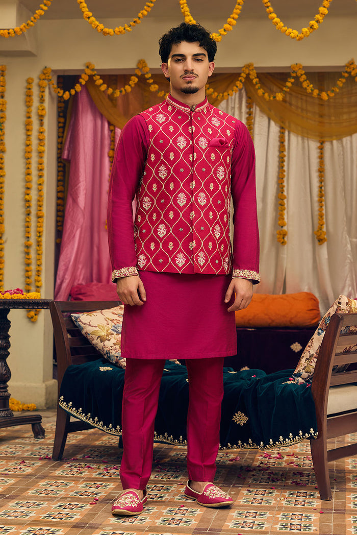 Gulaal – Fuchsia Kurta Set with Jali Waistcoat