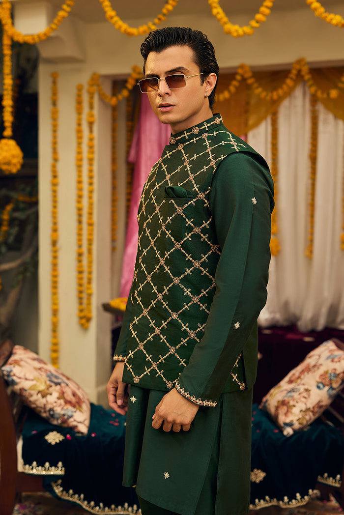 Rang-e-Nehal – Emerald Kurta Set with Jali Waistcoat
