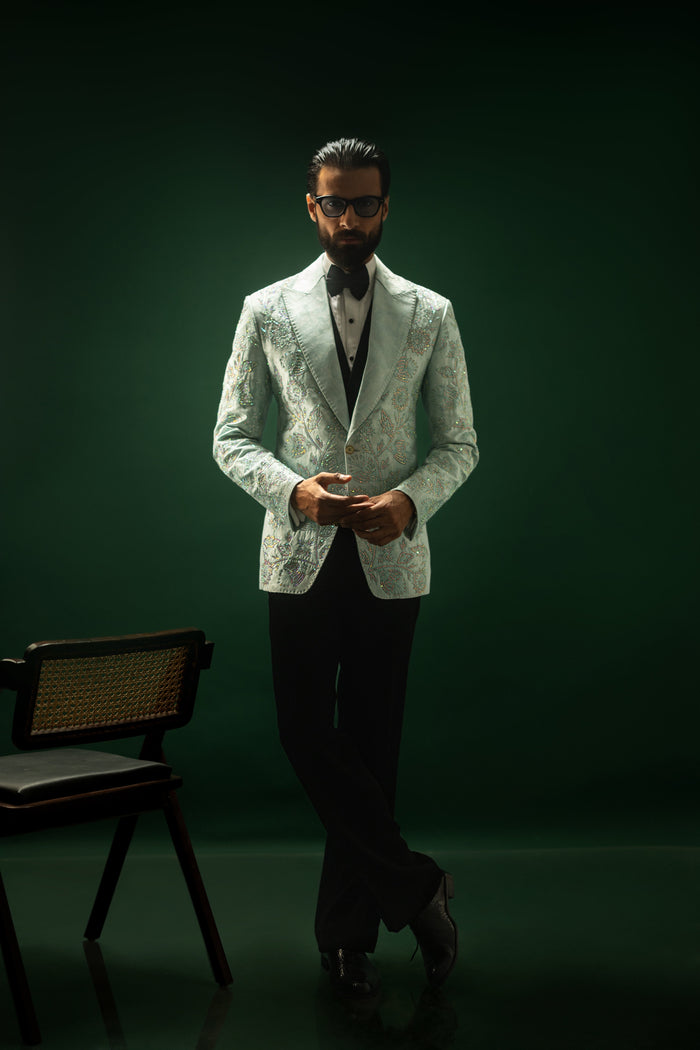 Eshaan – Mint Green Self Majesty Tuxedo