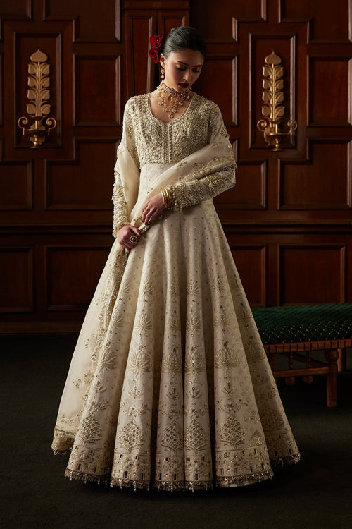 Buy Wedding Wear Dresses in Pakistan - UY Collection Buy Wedding Wear Dresses in Pakistan - UY Collection