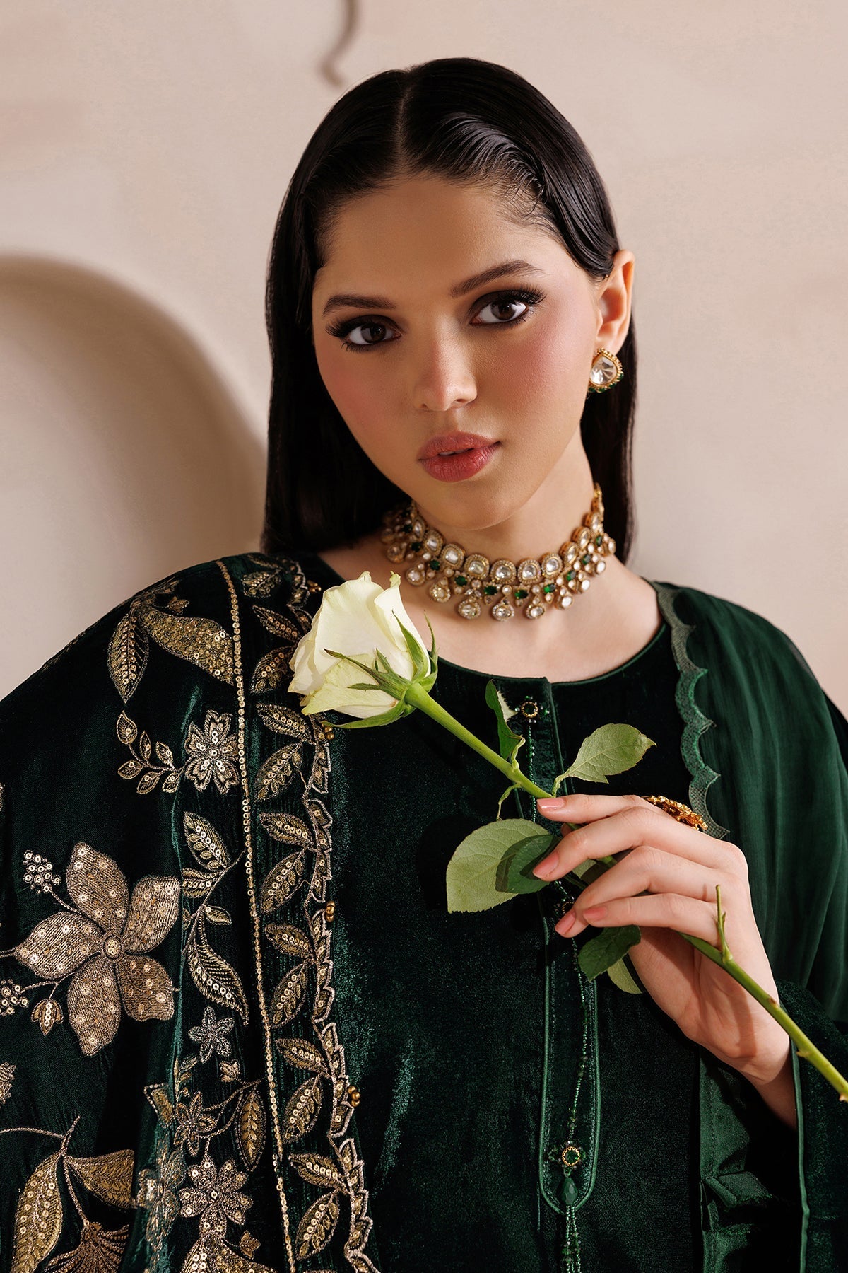 Embroidered Velvet Shawl VS-65