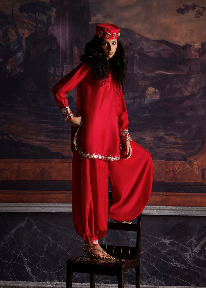 YANI | Nuriyaa La Fiora Luxury Pret 2026 – Three-Piece Silk Ensemble