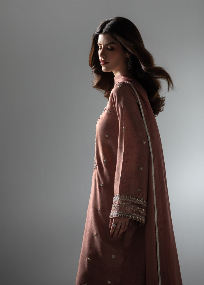 2660B Embroidered 3 Piece