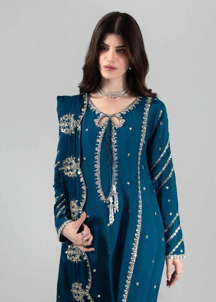 2655A Embroidered 3 Piece