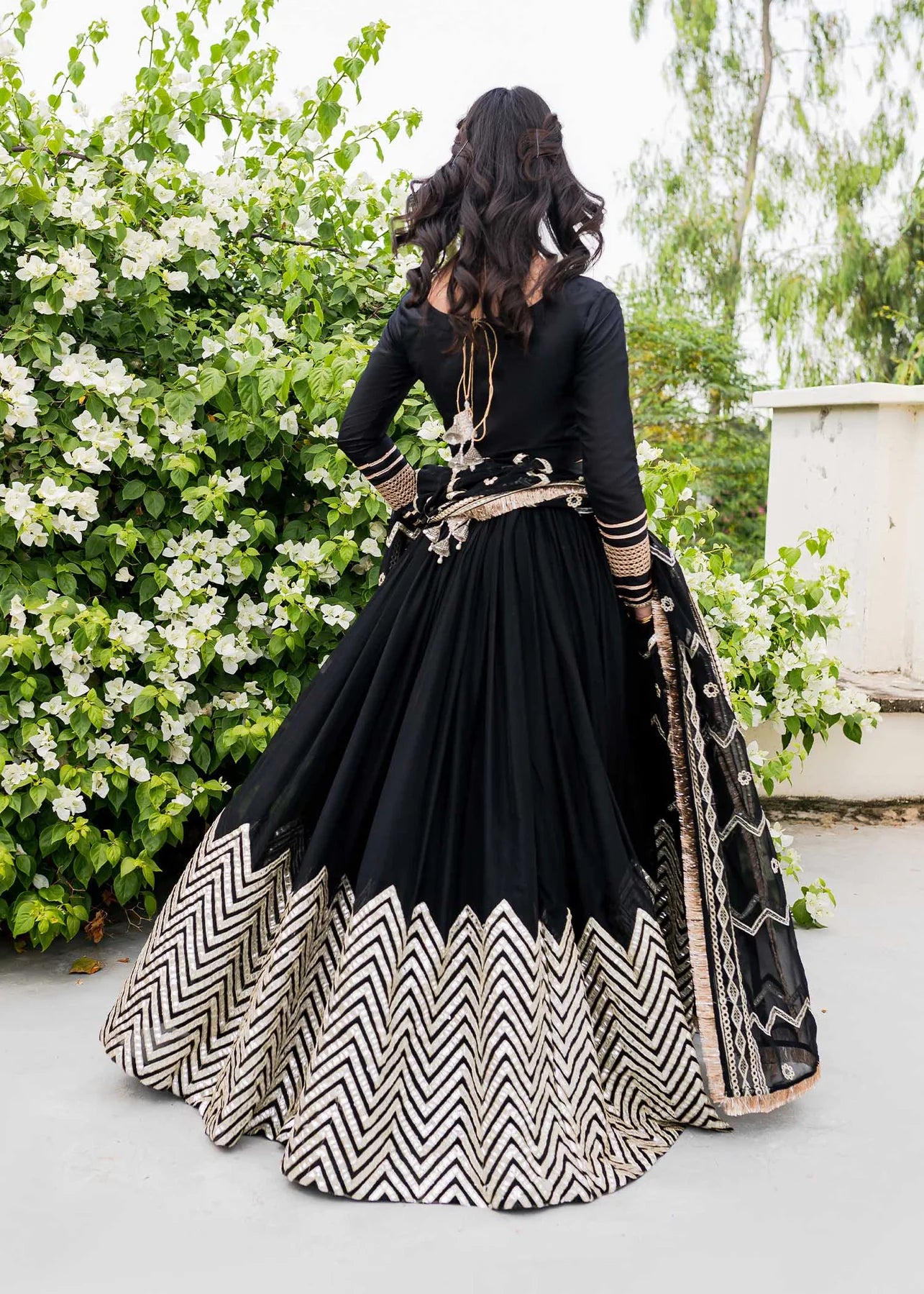 Black Blouse, Lehnga, Dupatta, Potli