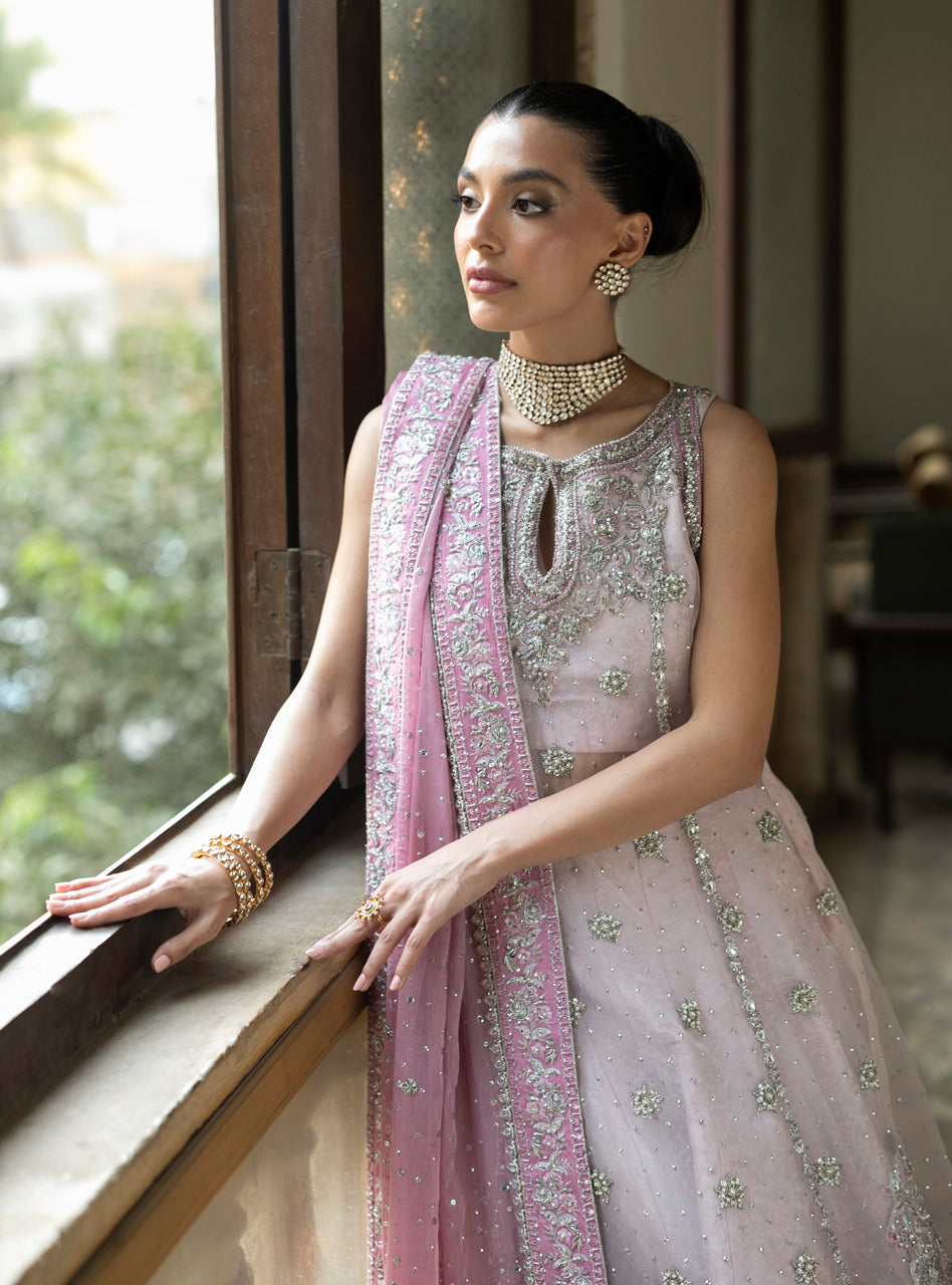 Rose - Zainab Chottani Kehkashan 26