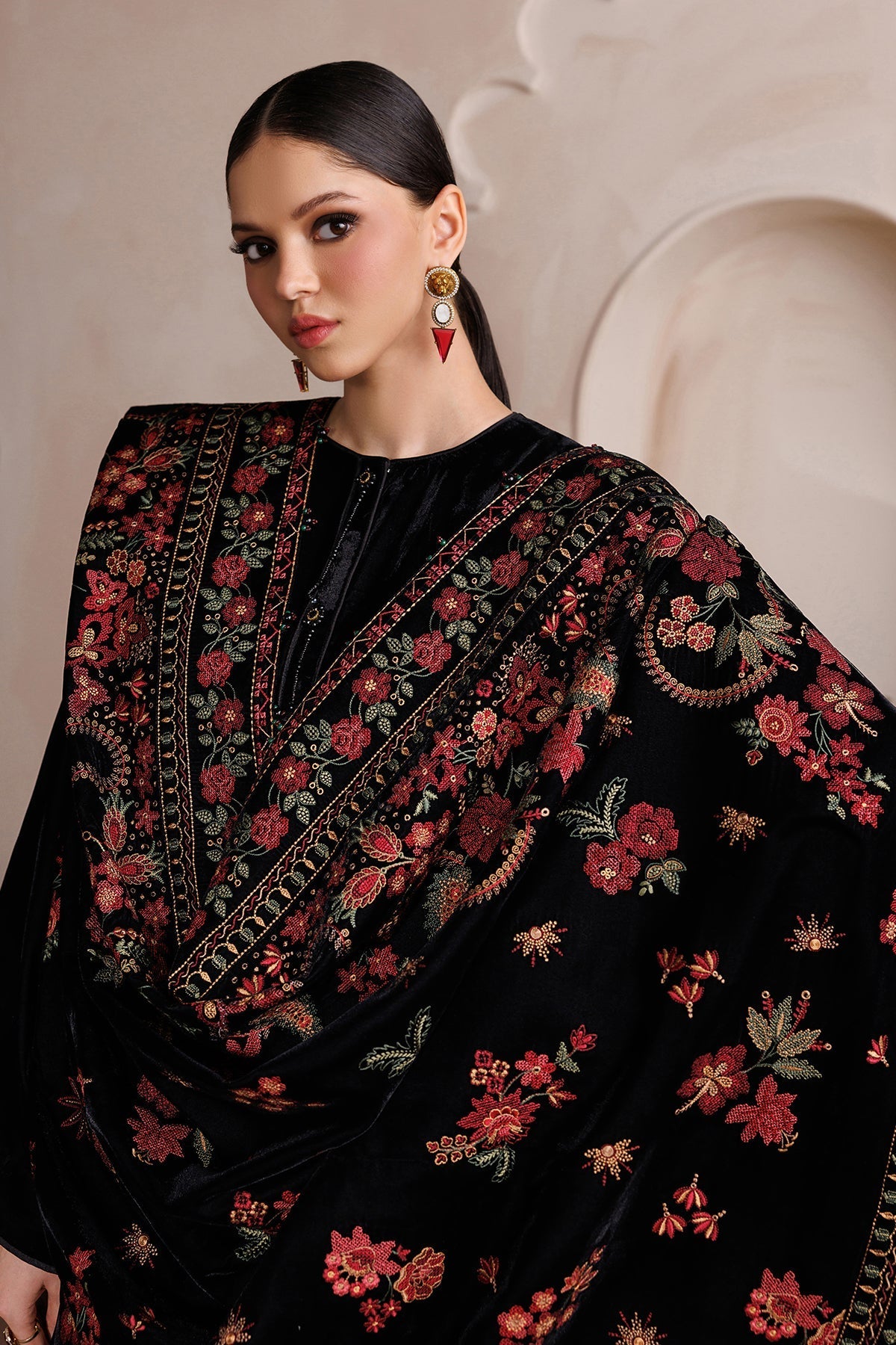 Embroidered Velvet Shawl VS-67