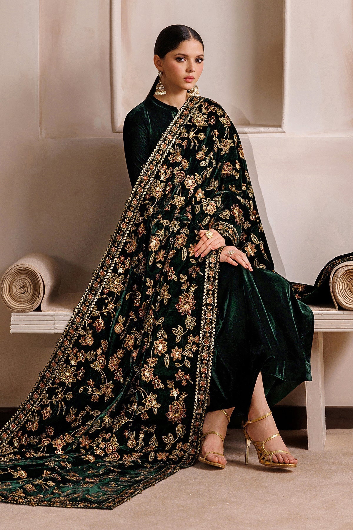 Embroidered Velvet Shawl VS-68
