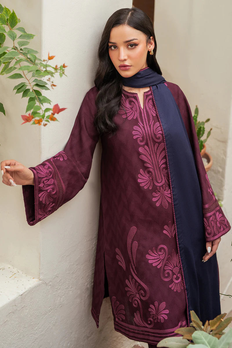 EMBROIDERED JACQUARD KHADDAR