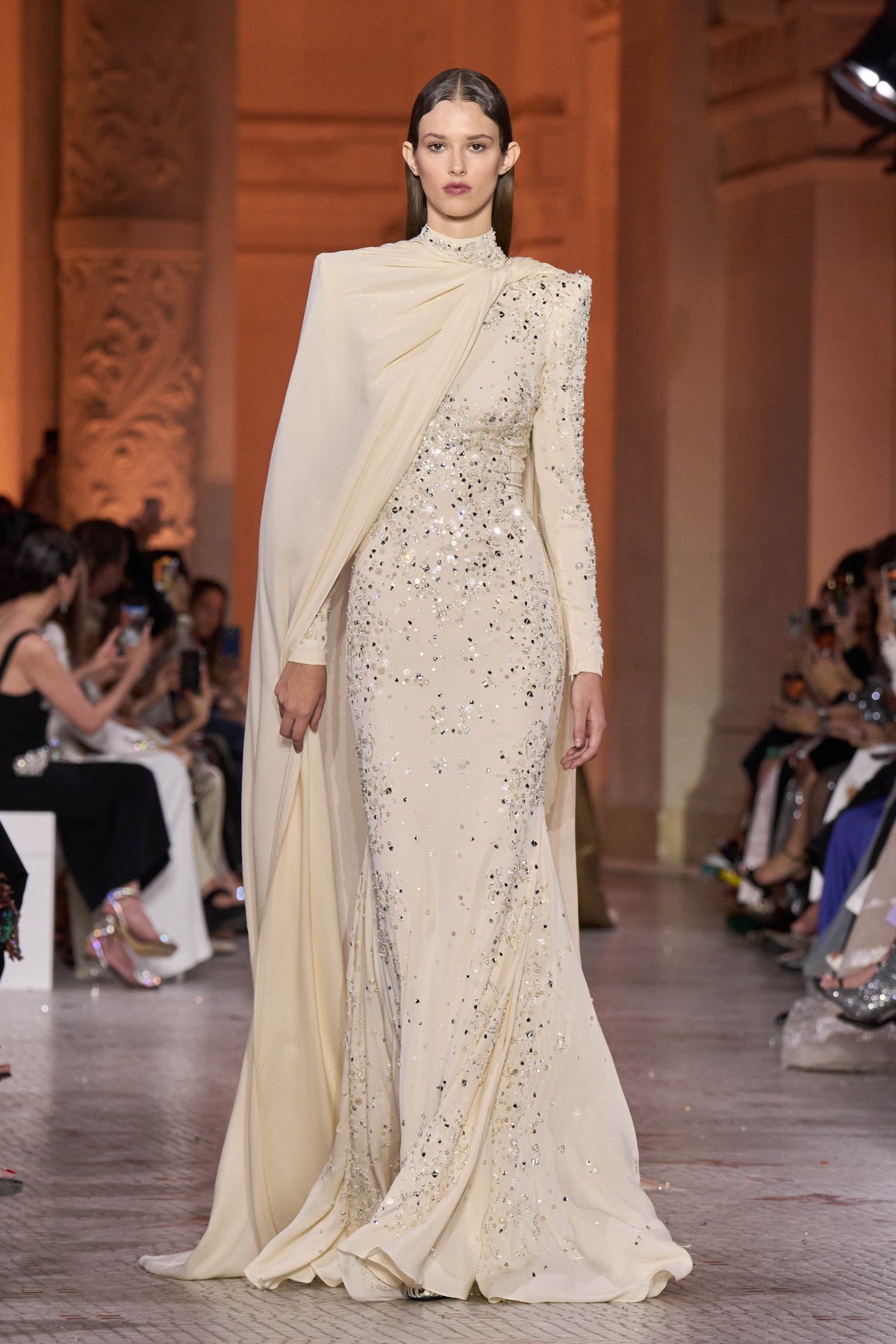 LOOK 39
