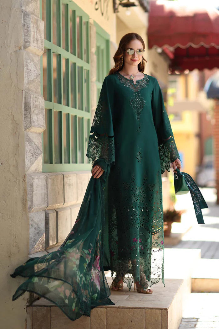 D6 - B - Emerald Green