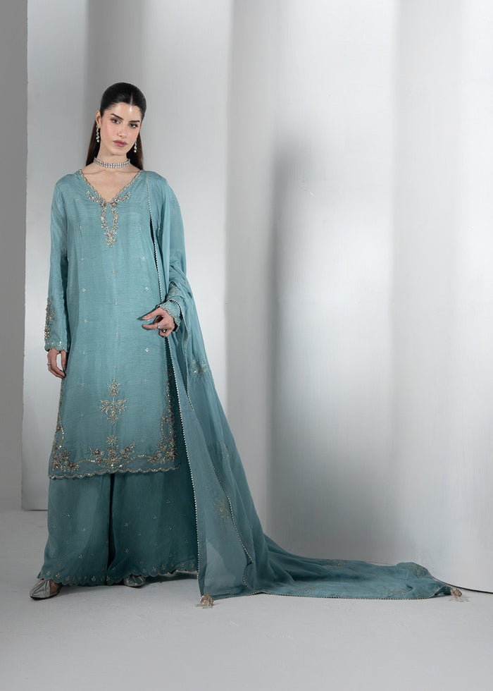 2656A Embroidered 3 Piece