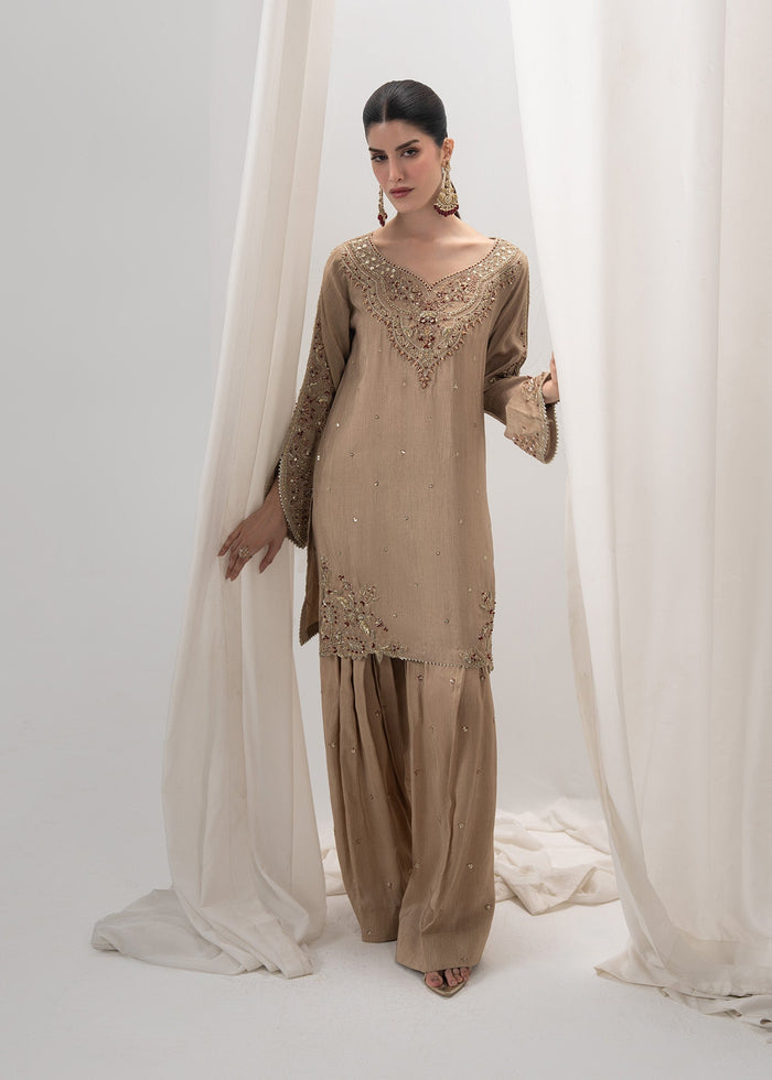2658A Embroidered 3 Piece