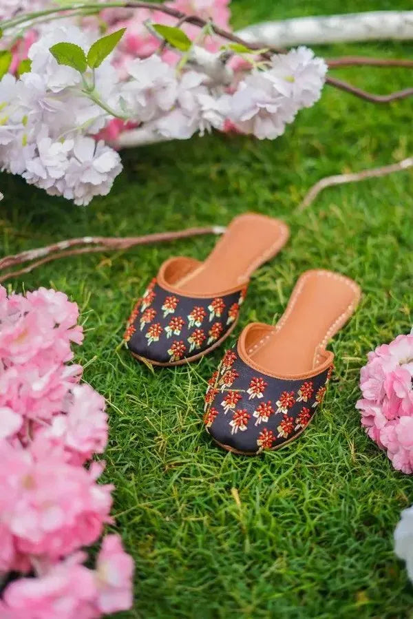 MATSYA BLACK