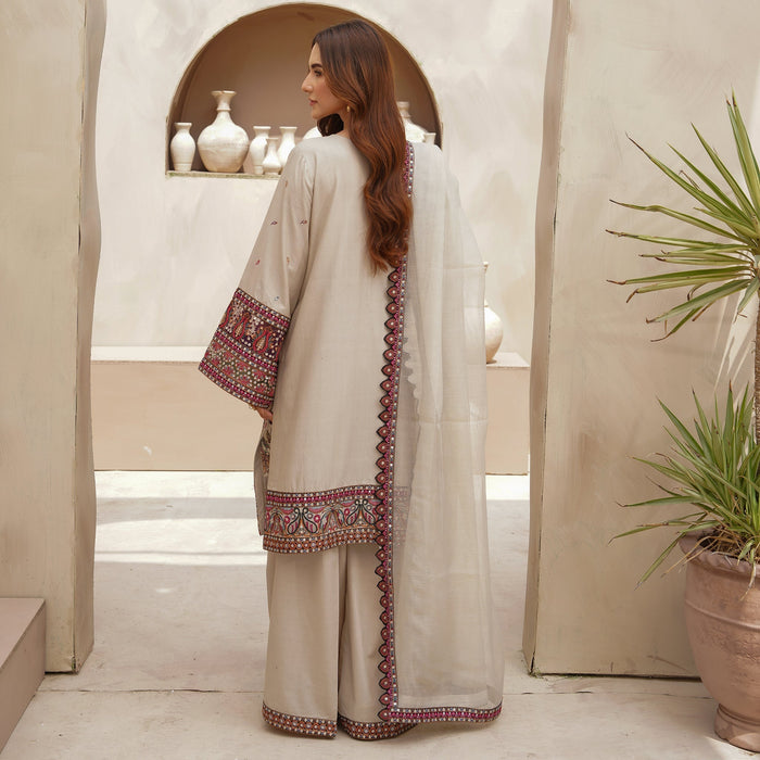 2519 Embroidered 3 Piece