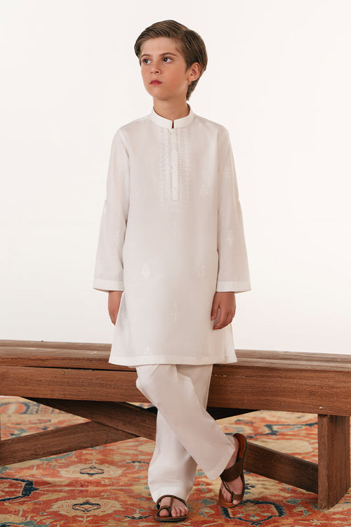 White Embroidered Kurta Pajama