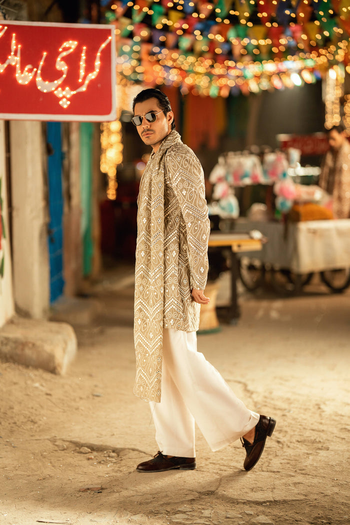 NAQOOSH – BEIGE KURTA PAJAMA