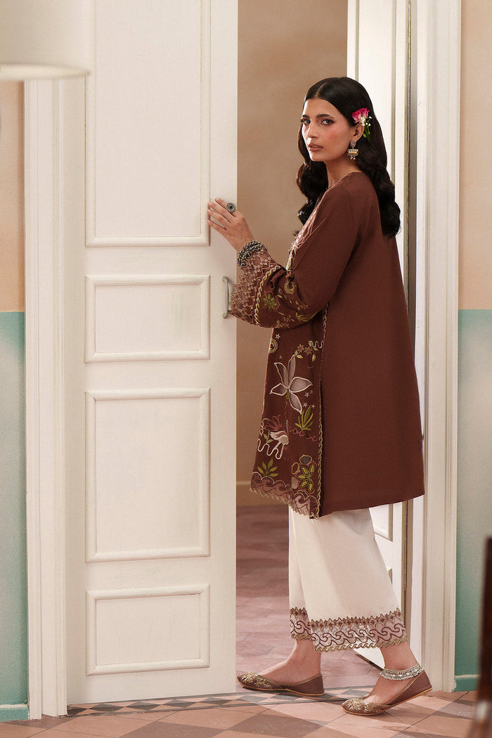 EMBROIDERED SUIT