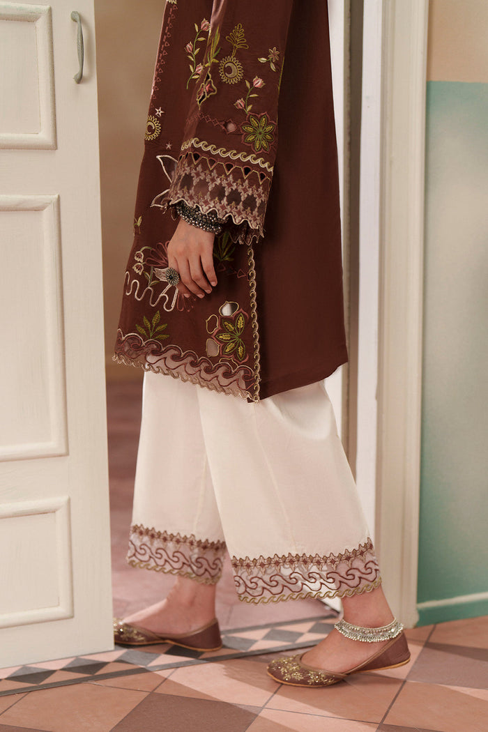 EMBROIDERED SUIT