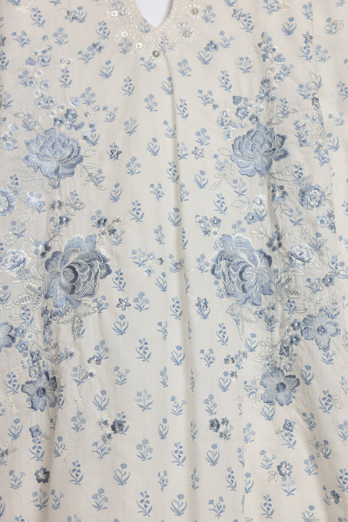 EMBROIDERED SUIT