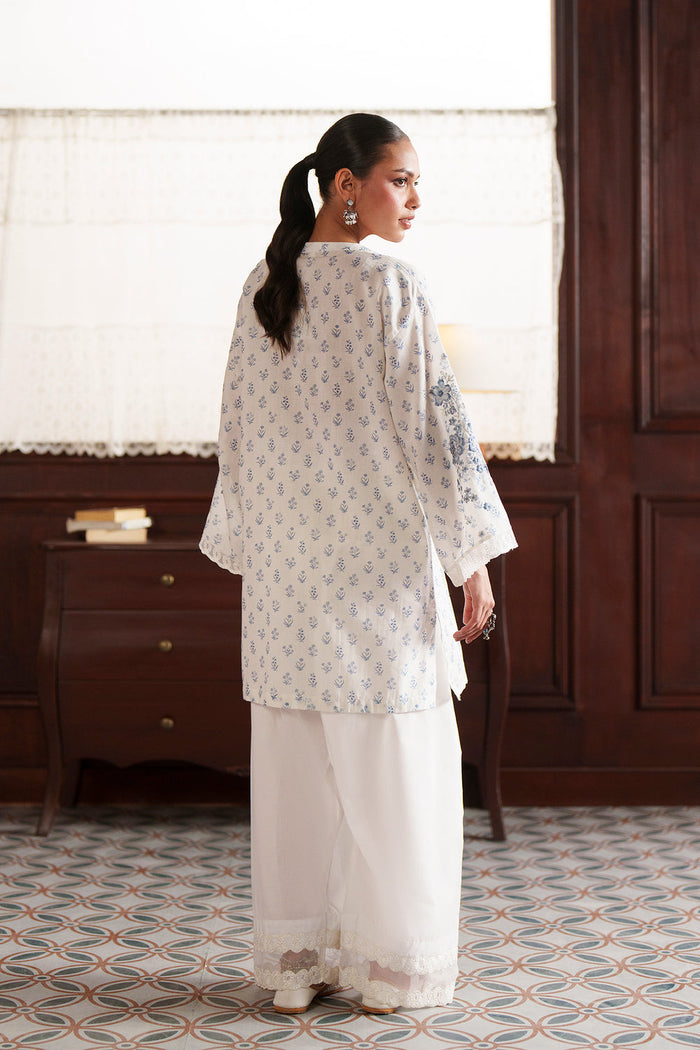 EMBROIDERED SUIT