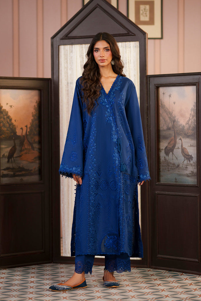 EMBROIDERED SUIT