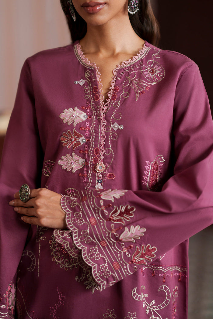 EMBROIDERED SUIT