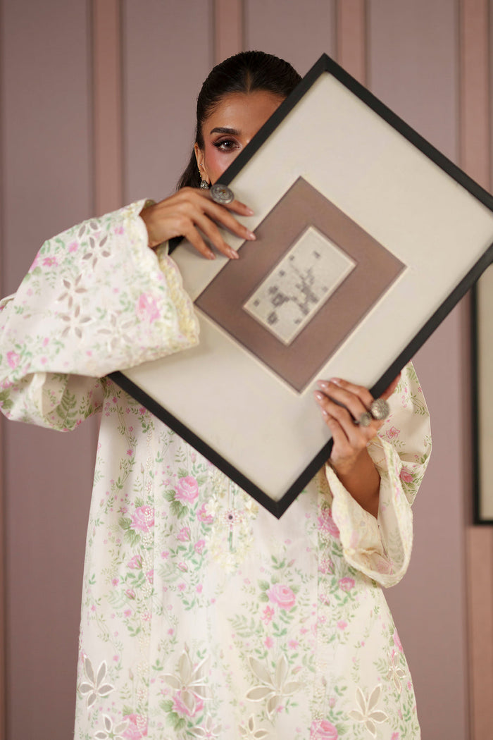 EMBROIDERED SUIT