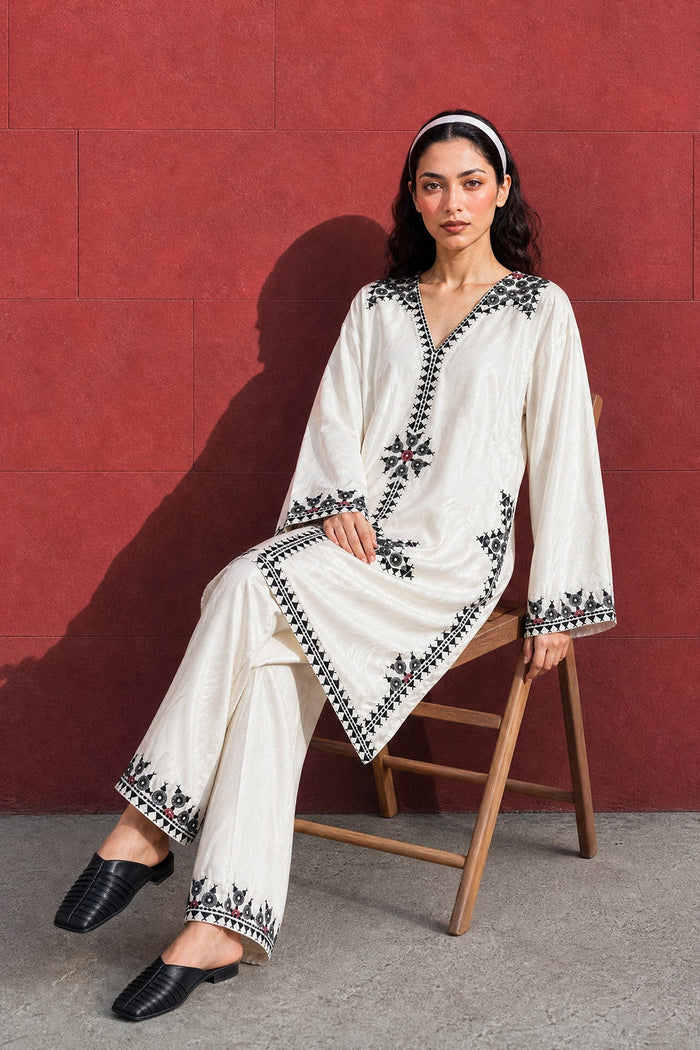 Embroidered 2 Piece Suit E9300