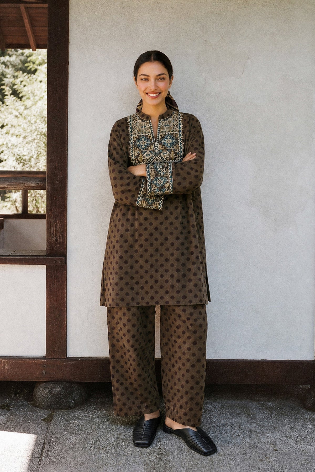 Embroidered 2 Piece Suit E9327