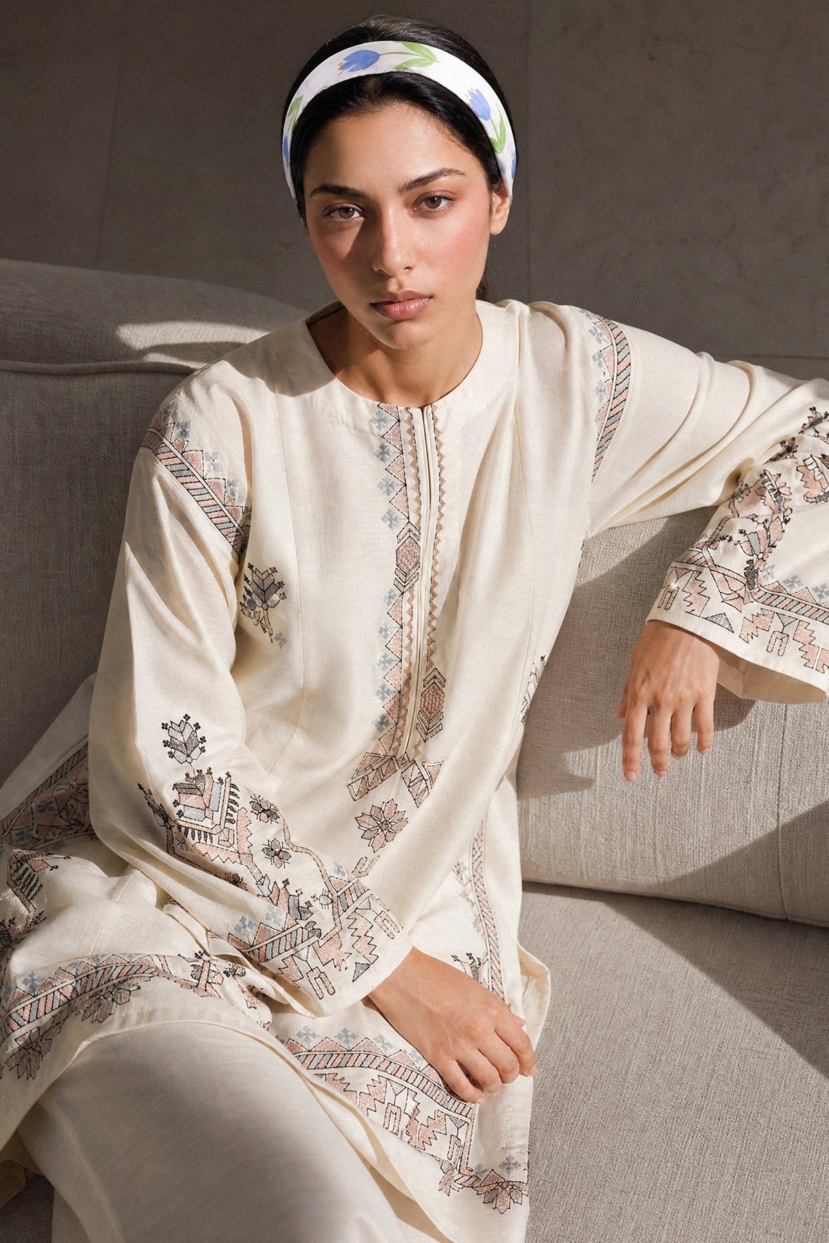 Embroidered 2 Piece Suit E9328