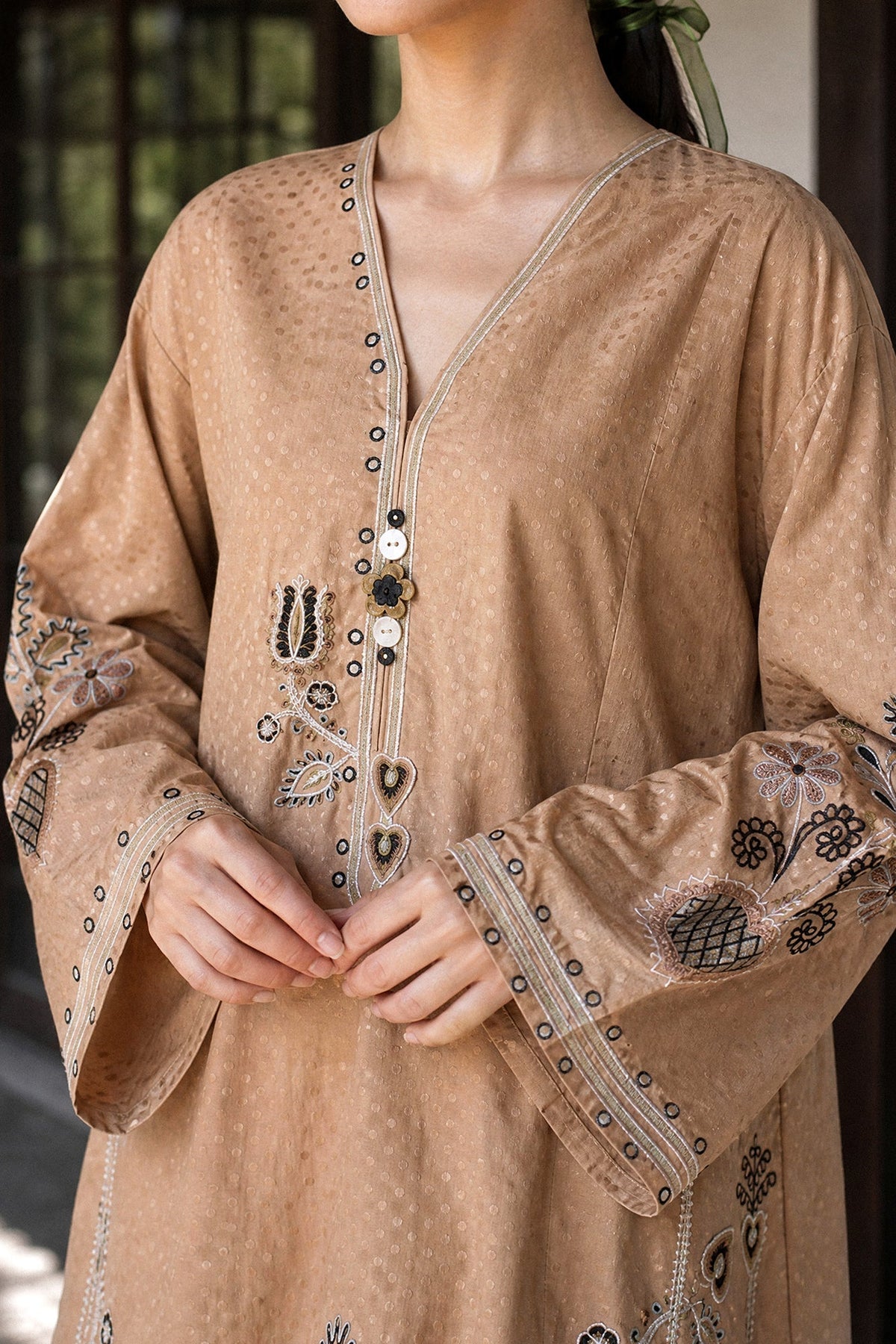 Embroidered 2 Piece Suit E9354