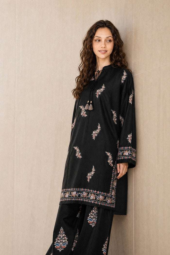 Embroidered 2 Piece Suit E9361