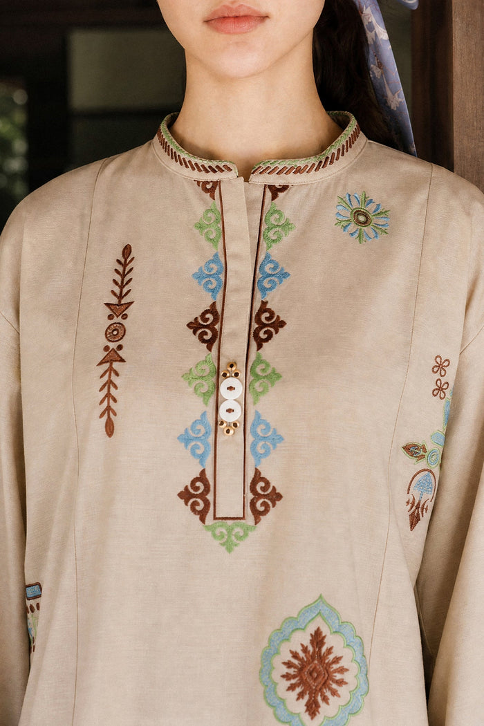 Embroidered 2 Piece Suit E9379