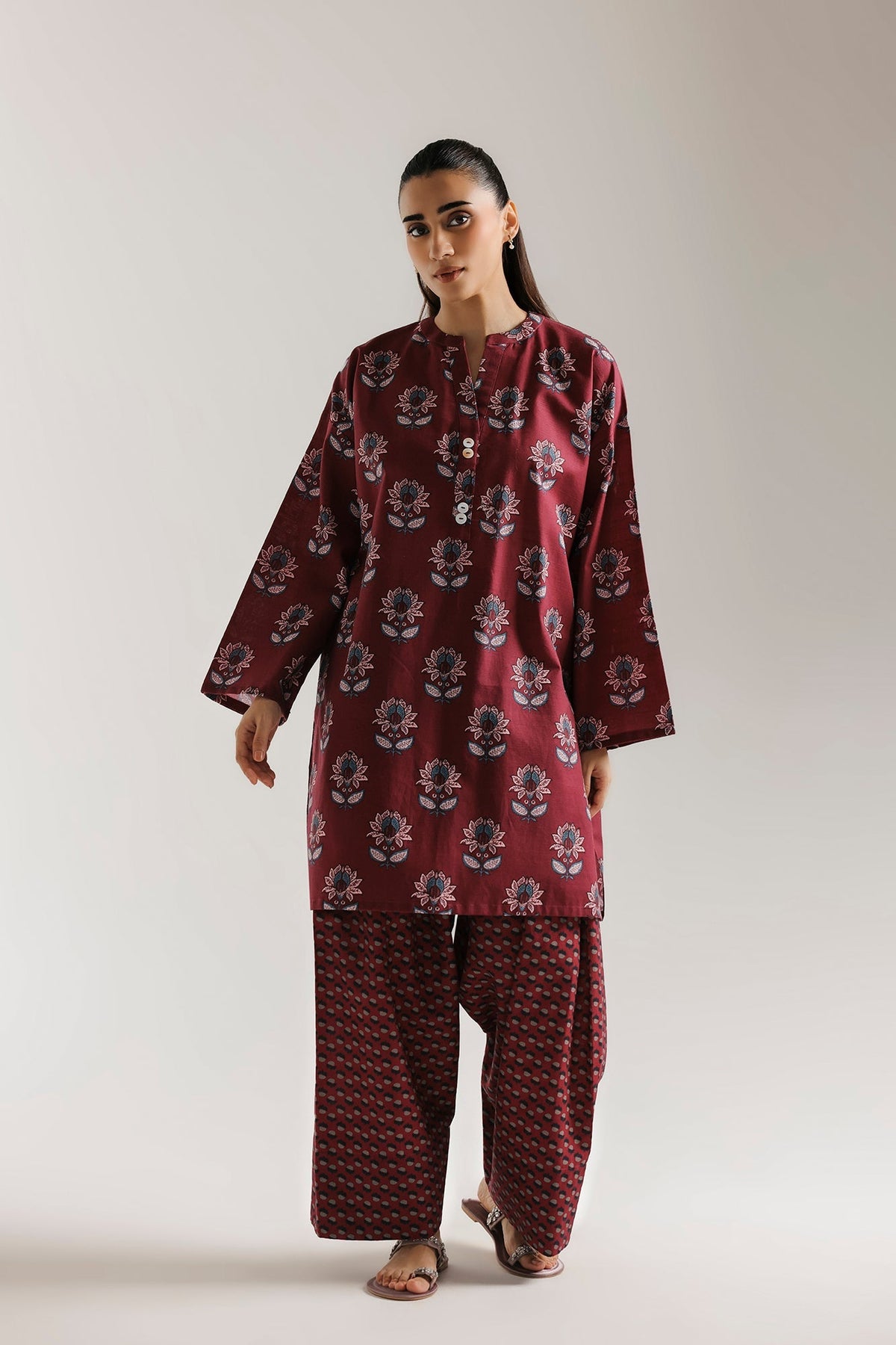 Embroidered 2 Piece Suit E9802