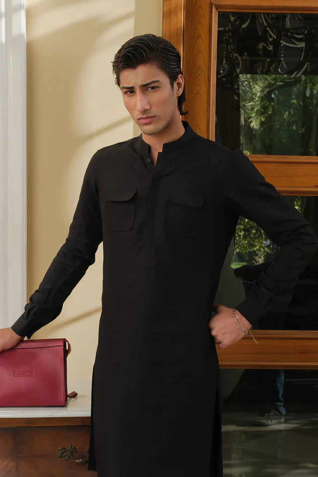 BLACK LINEN DOUBLE FLAP POCKET KURTA PAJAMA