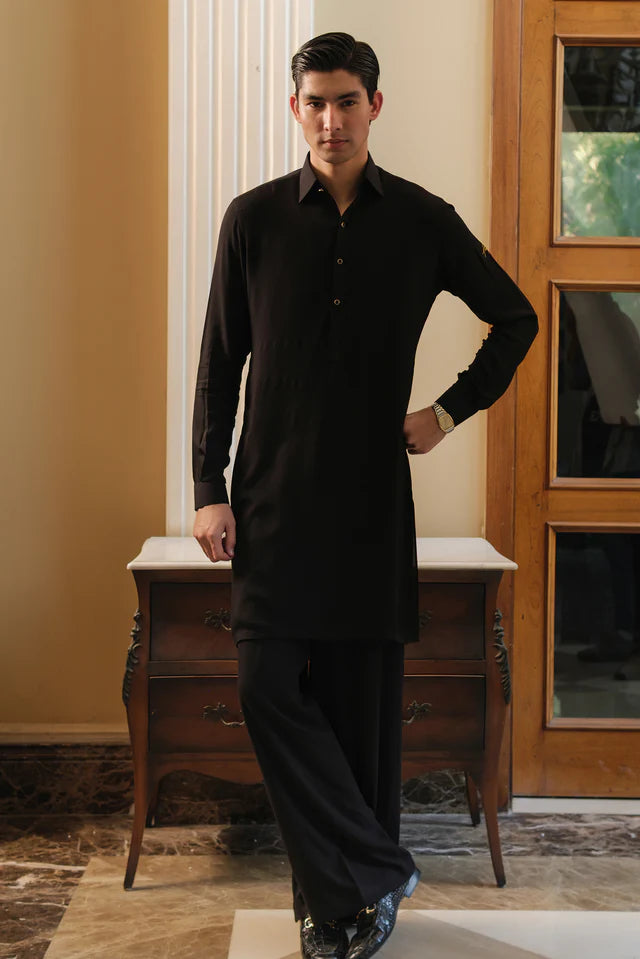 BLACK LINEN FARSHI KURTA PAJAMA
