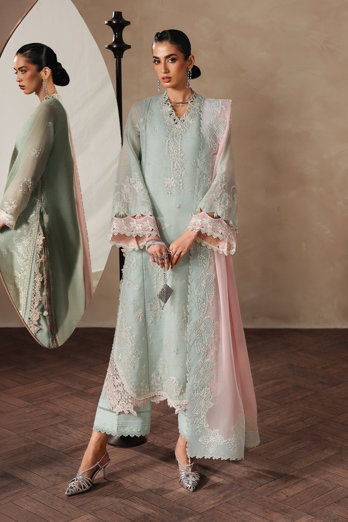 Nazia