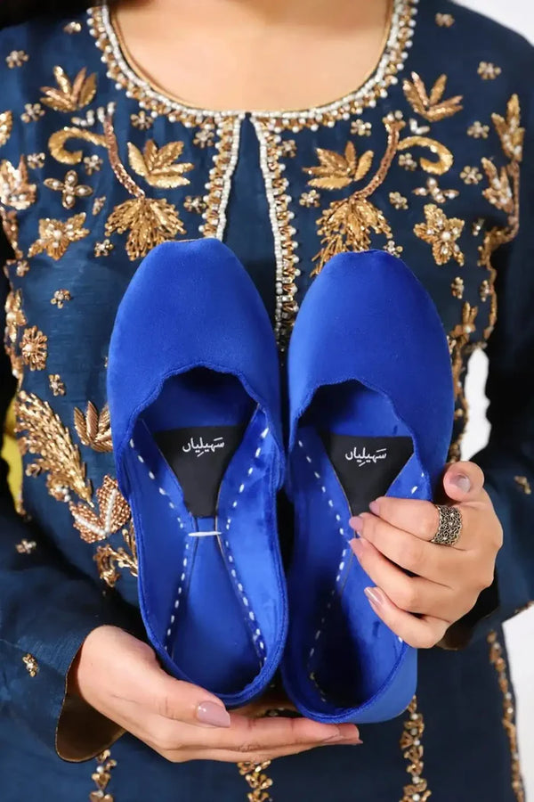 BLUE KADIFE