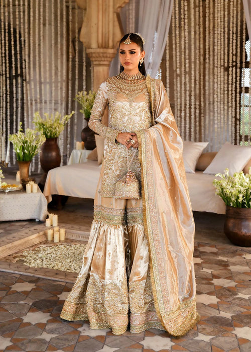 pakistani elegant nikkah dresses Elegant Pakistani Bridal Nikkah Dress
