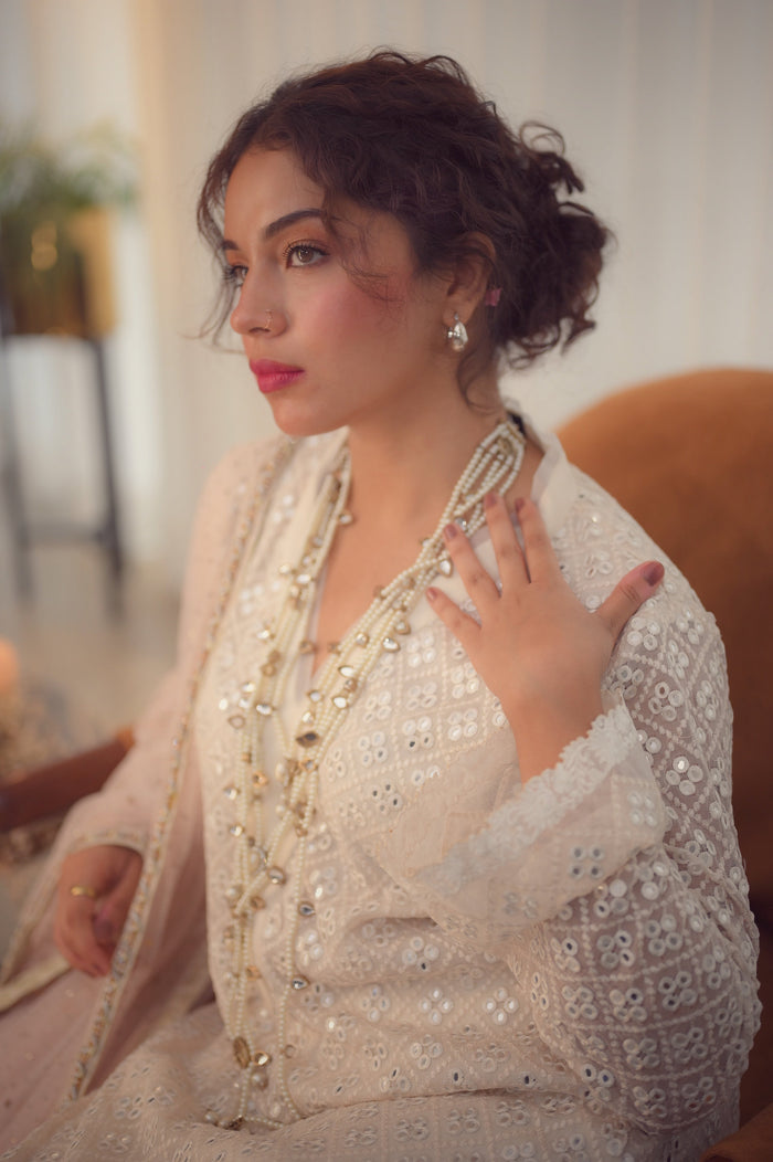 The Aaina Set