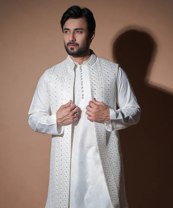 Buy Pakistani Wedding Wear Dresses For Men Online In Uk | Groom Wear UY Collection Buy Pakistani Wedding Wear Dresses For Men Online In Uk | Groom Wear UY Collection