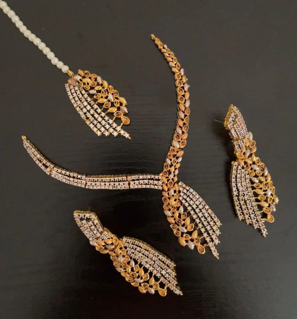 STUNNING ETHNIC NECKLACE SET STUBBED WITH ZIRCONS