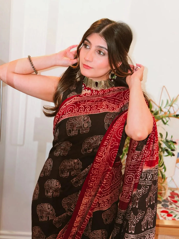 Ajrak: Manjhi Gul