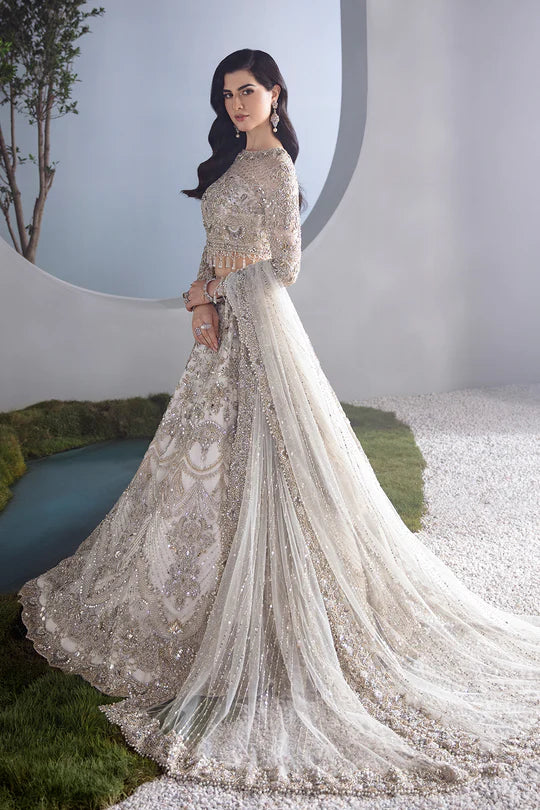 Pakistani Bridal white lehenga choli